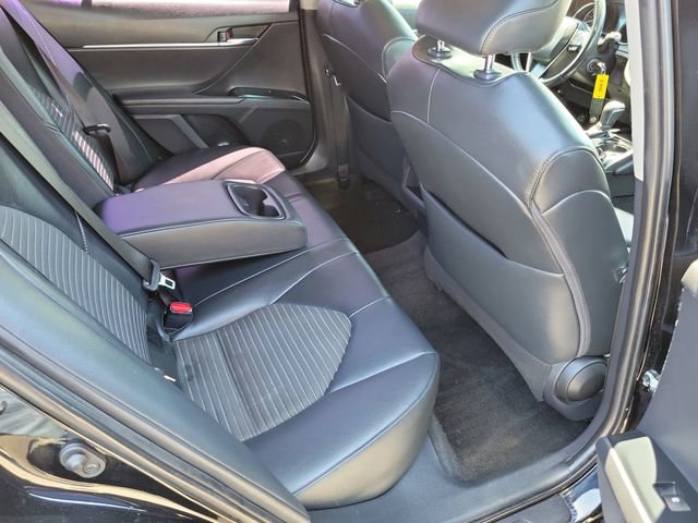 Used 2019 Toyota Camry SE FWD image 16