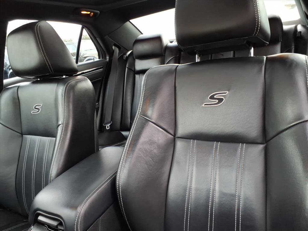 Used 2023 Chrysler 300 S image 15