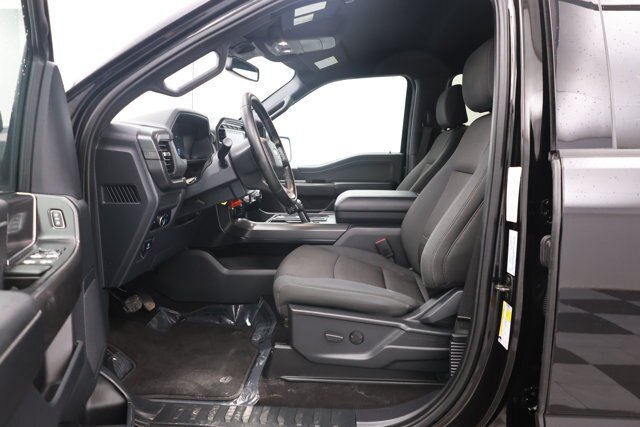 Certified 2024 Ford F150 XLT w/ XLT Black Appearance Package AWD/4WD image 26