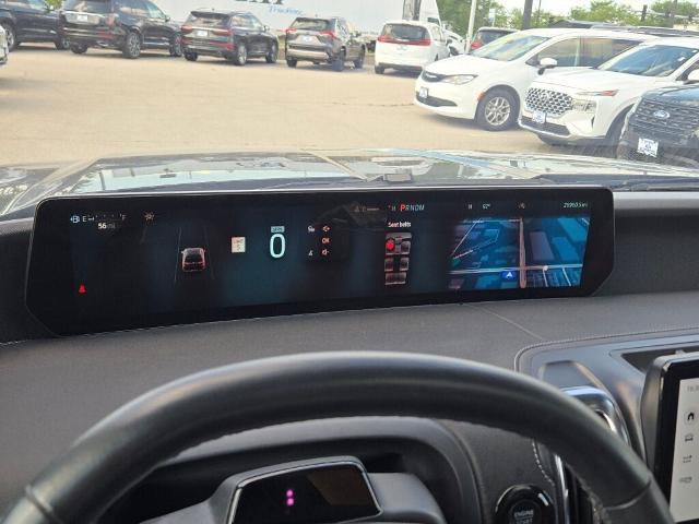 Certified 2025 Ford Expedition Platinum w/ Driver's Package AWD/4WD image 33