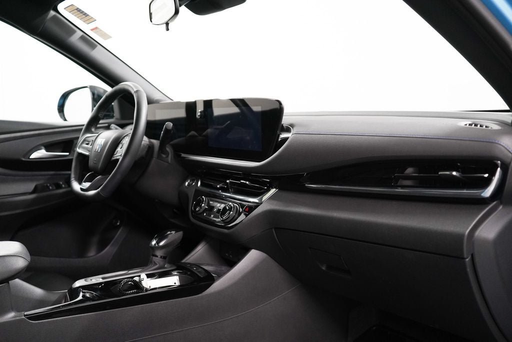 Used 2025 Buick Envista Sport Touring w/ Convenience I Package FWD image 25