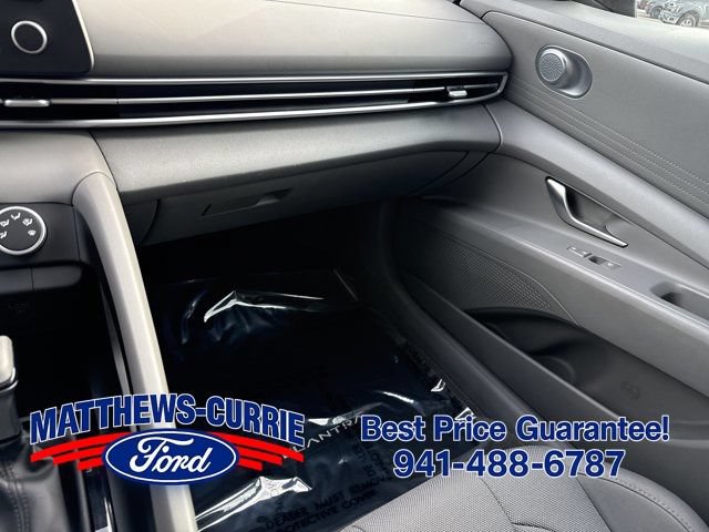 Used 2021 Hyundai Elantra SE w/ Cargo Package FWD image 21