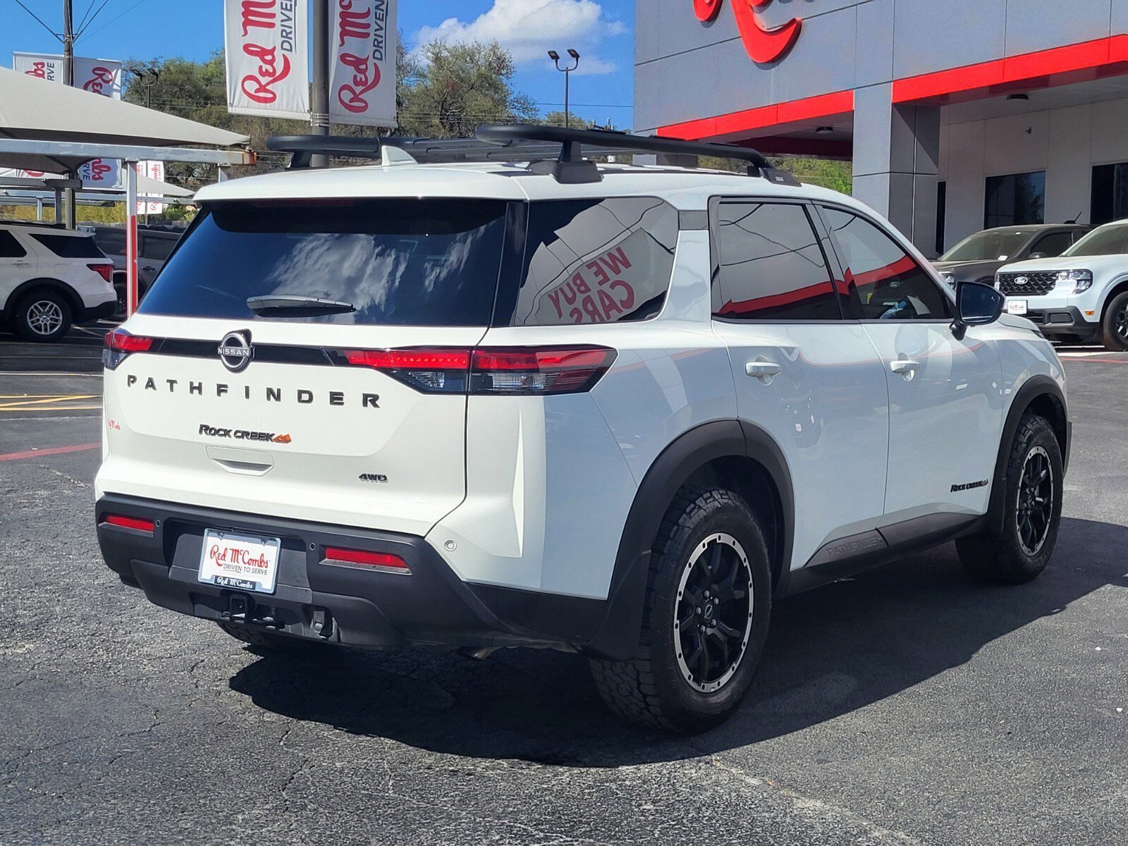 Used 2025 Nissan Pathfinder Rock Creek image 3