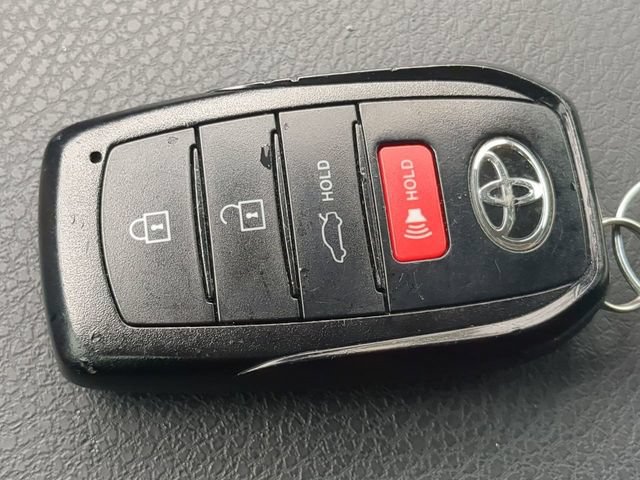 Used 2025 Toyota Camry LE w/ Convenience Package FWD image 27
