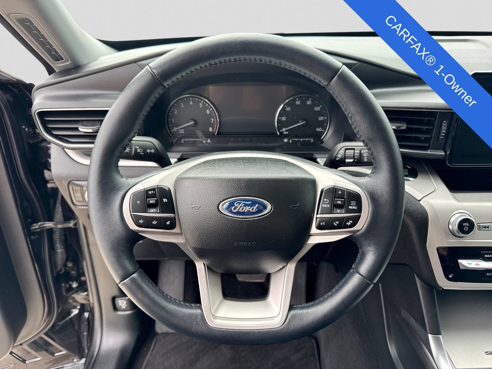 Certified 2023 Ford Explorer XLT w/ Equipment Group 202A AWD/4WD image 27