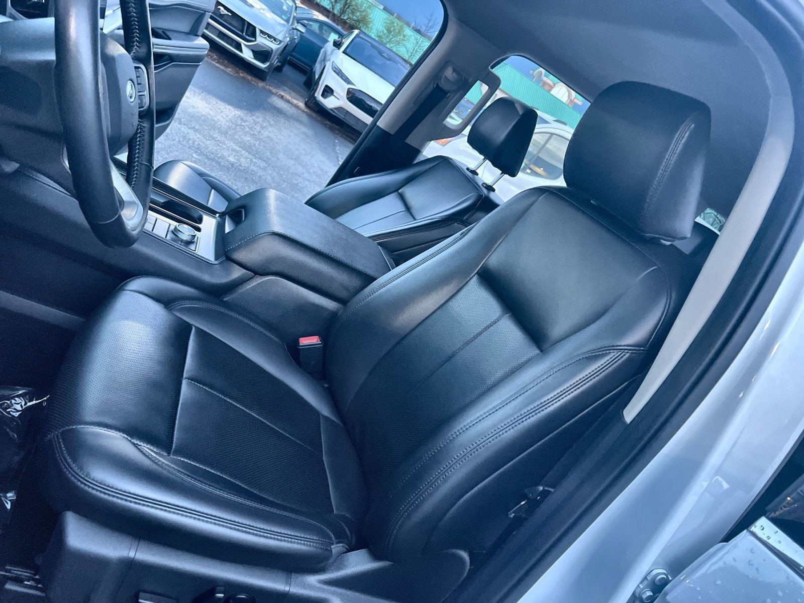 Certified 2024 Ford Expedition XLT image 13