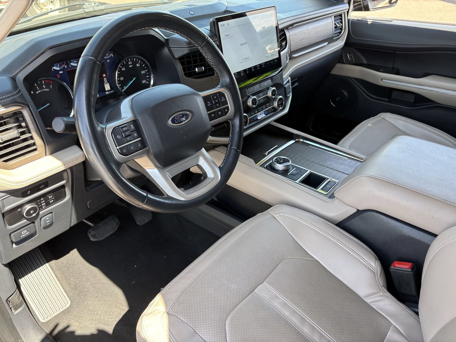 Certified 2024 Ford Expedition Limited RWD image 23