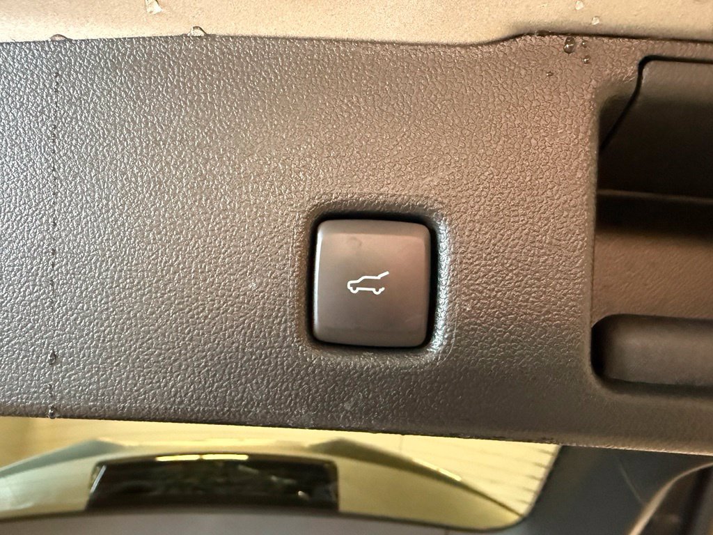 Certified 2024 Ford Escape ST-Line w/ Tech Pack #1 AWD/4WD image 14