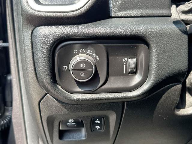 Used 2021 RAM 1500 Big Horn AWD/4WD image 18