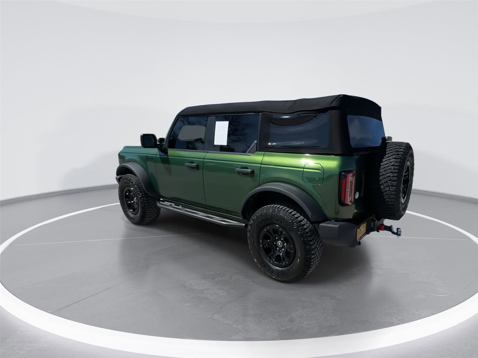 Certified 2023 Ford Bronco Wildtrak image 6