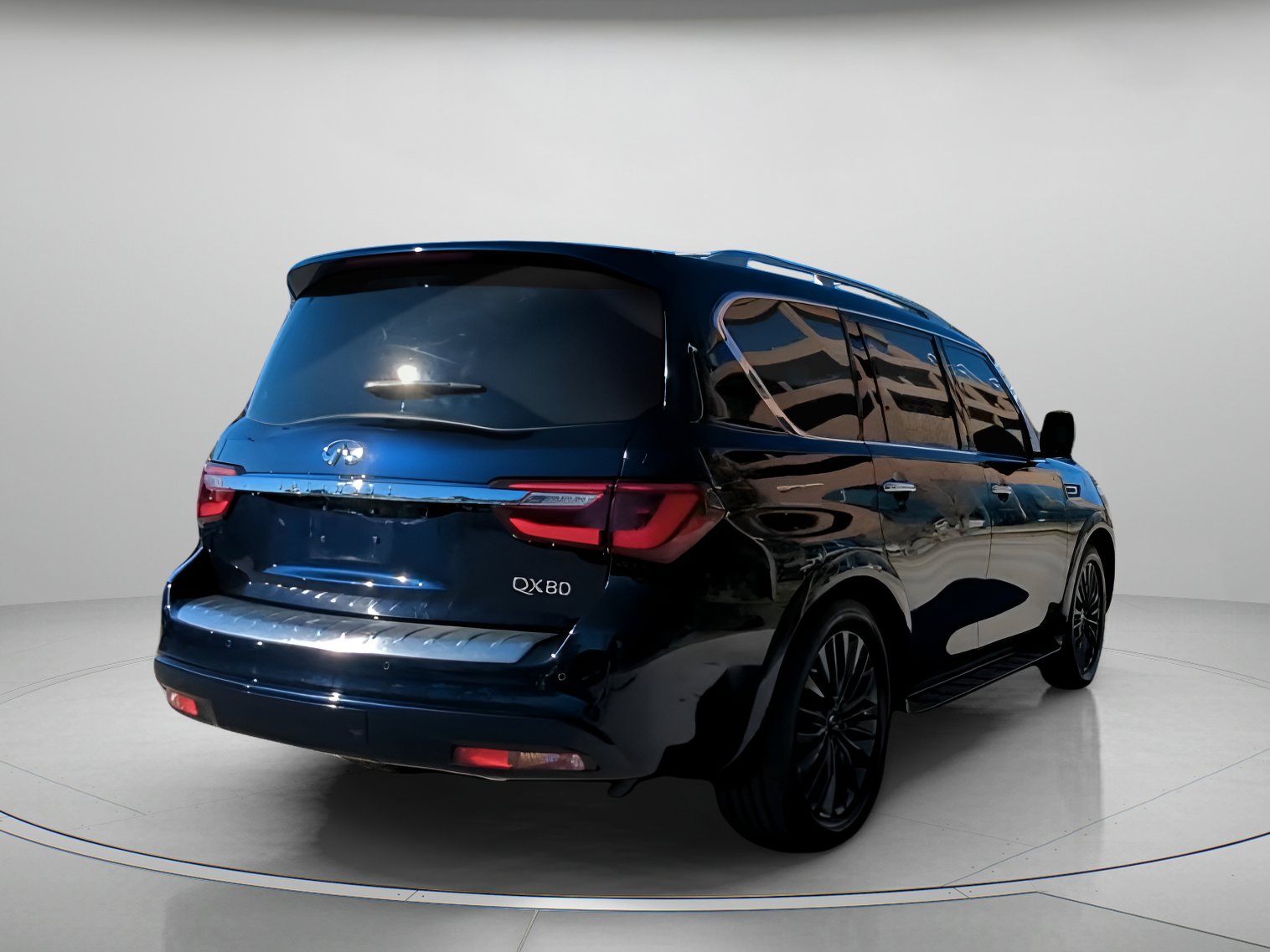 Used 2022 INFINITI QX80 Sensory w/ Cargo Package image 26