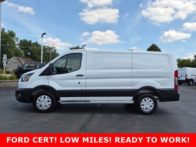 Certified 2025 Ford Transit 250 Low Roof w/ Exterior Upgrade Package RWD image 8