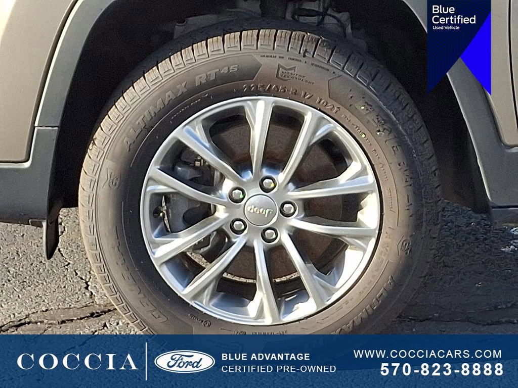 Used 2021 Jeep Cherokee Latitude Lux w/ Sun & Sound Group image 8