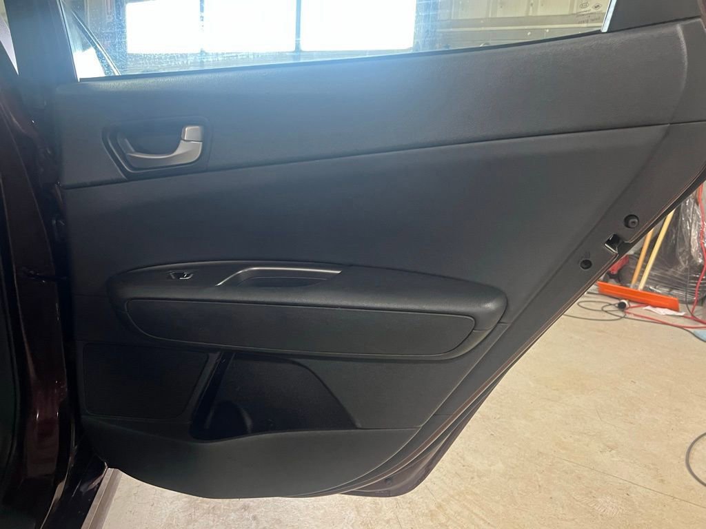 Used 2020 Kia Optima LX FWD image 39