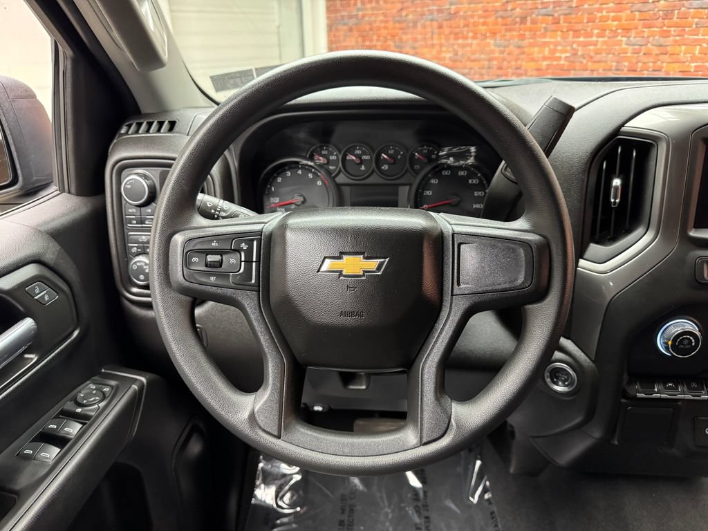 Used 2025 Chevrolet Silverado 1500 Custom w/ Turbomax Blackout Package AWD/4WD image 14