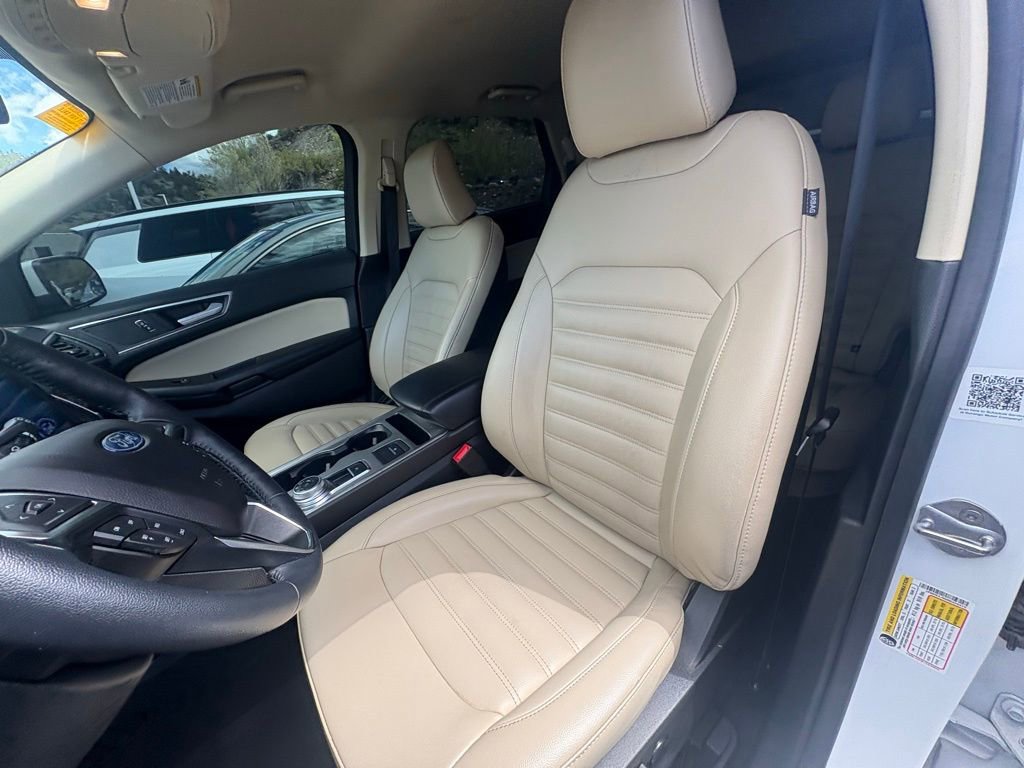 Certified 2024 Ford Edge SEL AWD/4WD image 2