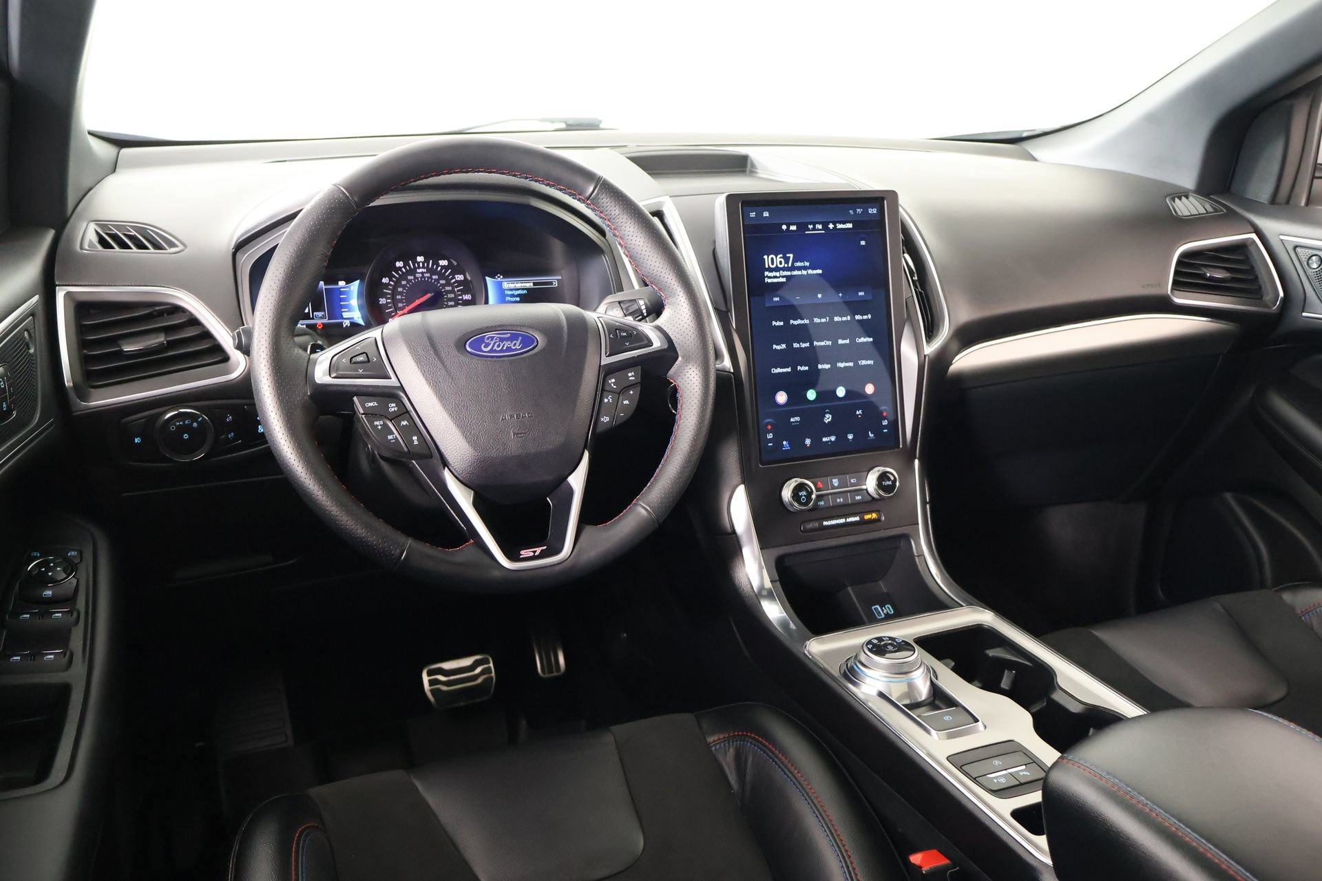 Certified 2024 Ford Edge ST w/ Equipment Group 401A AWD/4WD image 2