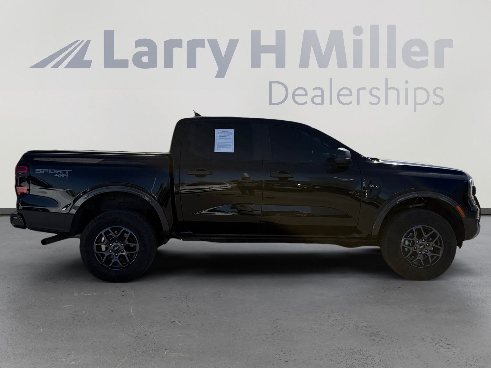 Certified 2024 Ford Ranger XLT image 6