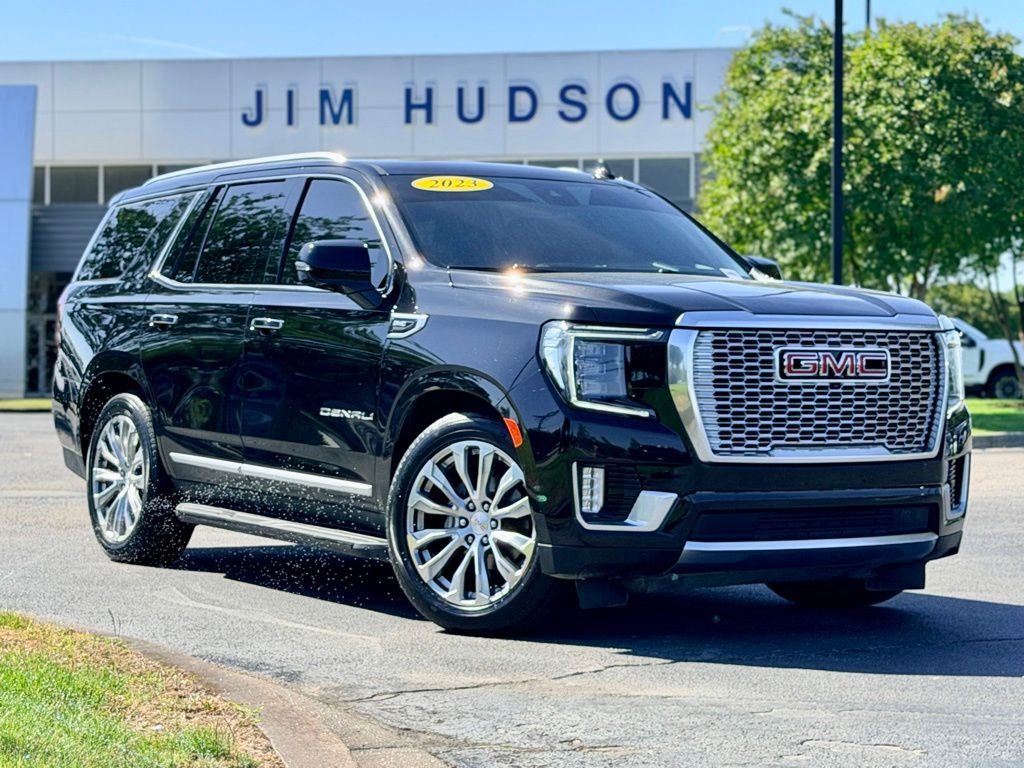 Used 2023 GMC Yukon Denali w/ Max Trailering Package AWD/4WD image 2