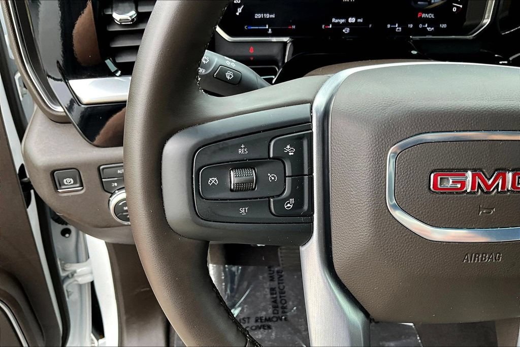 Used 2026 GMC Sierra 1500 SLT AWD/4WD image 14