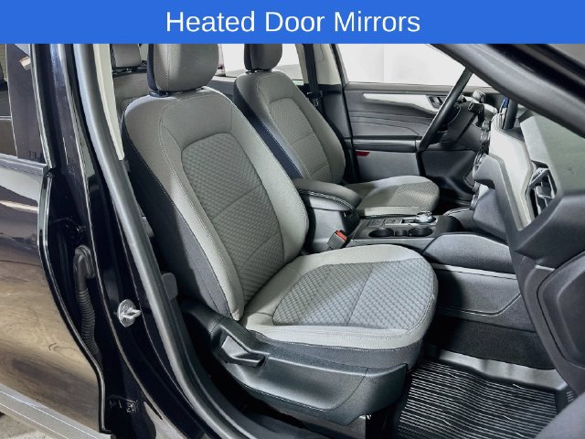 Certified 2022 Ford Escape SE w/ SE Sport Appearance Package AWD/4WD image 13