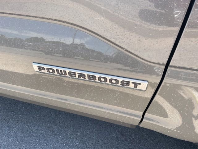 Certified 2025 Ford F150 Platinum w/ Equipment Group 703A Plus AWD/4WD image 5