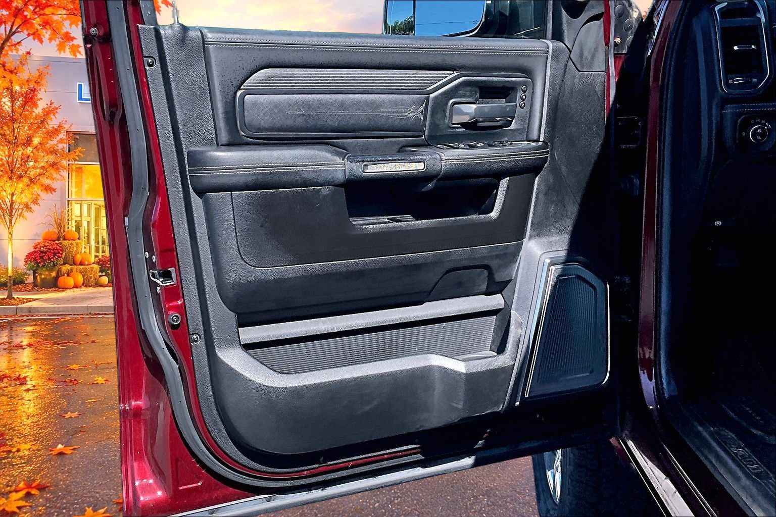 Used 2019 RAM 2500 Limited AWD/4WD image 21