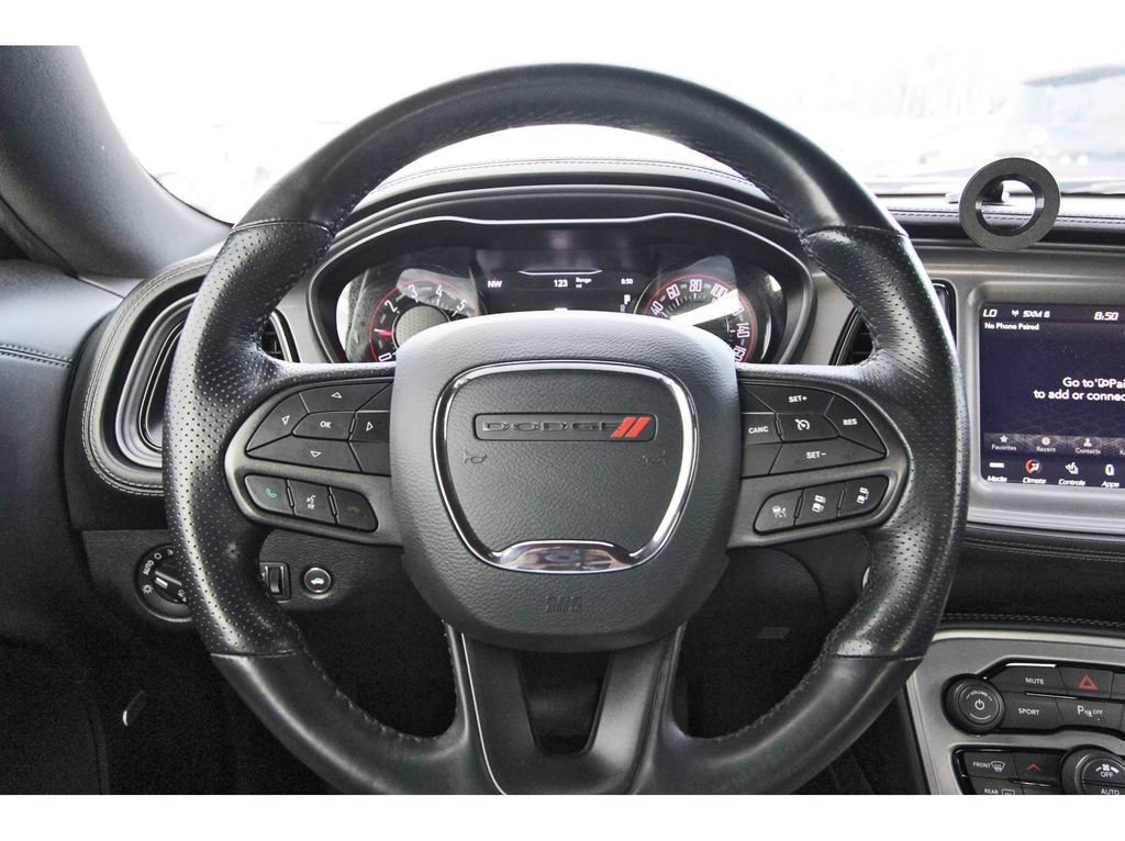 Used 2023 Dodge Challenger SXT w/ Plus Package RWD image 10
