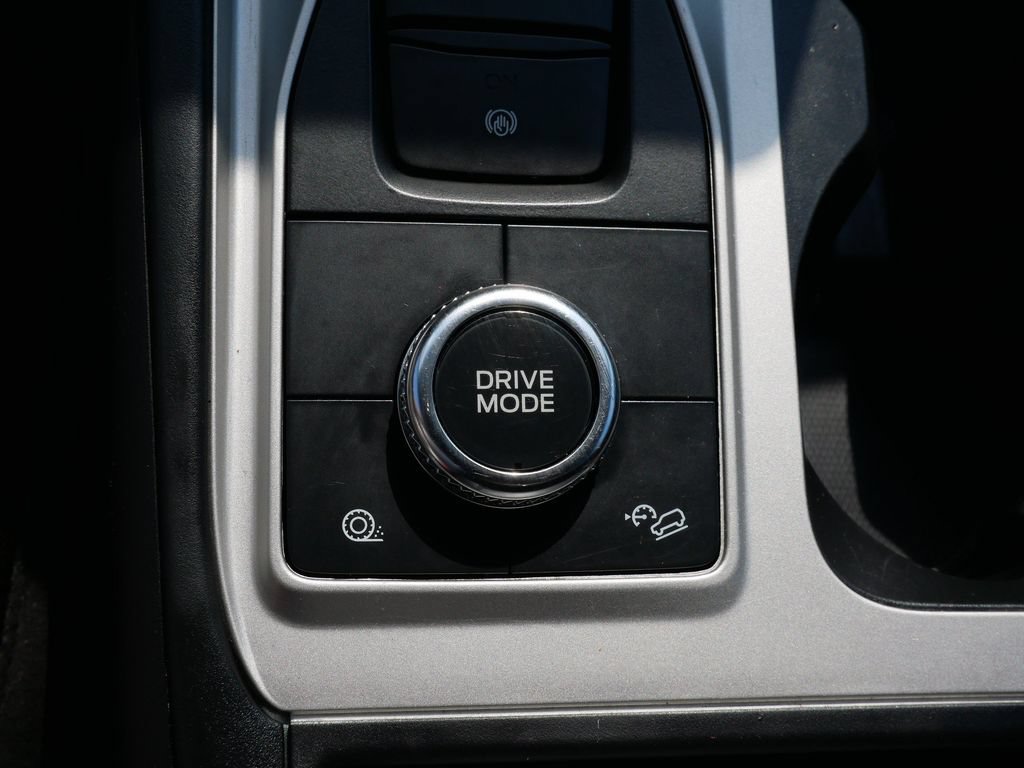Certified 2023 Ford Explorer XLT AWD/4WD image 24