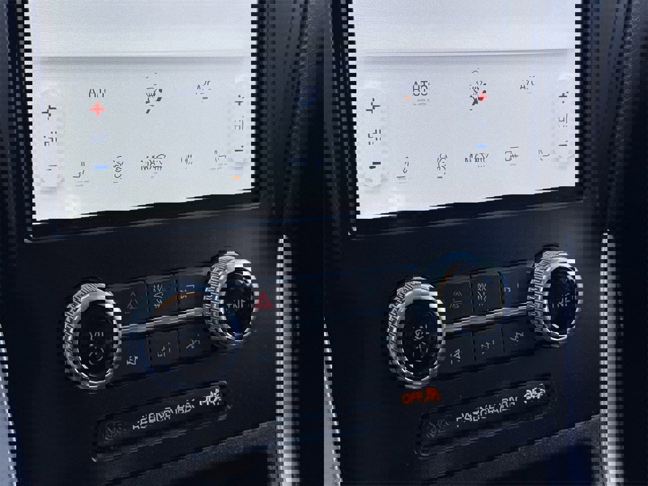 Certified 2024 Ford Edge SEL w/ Convenience Package image 20