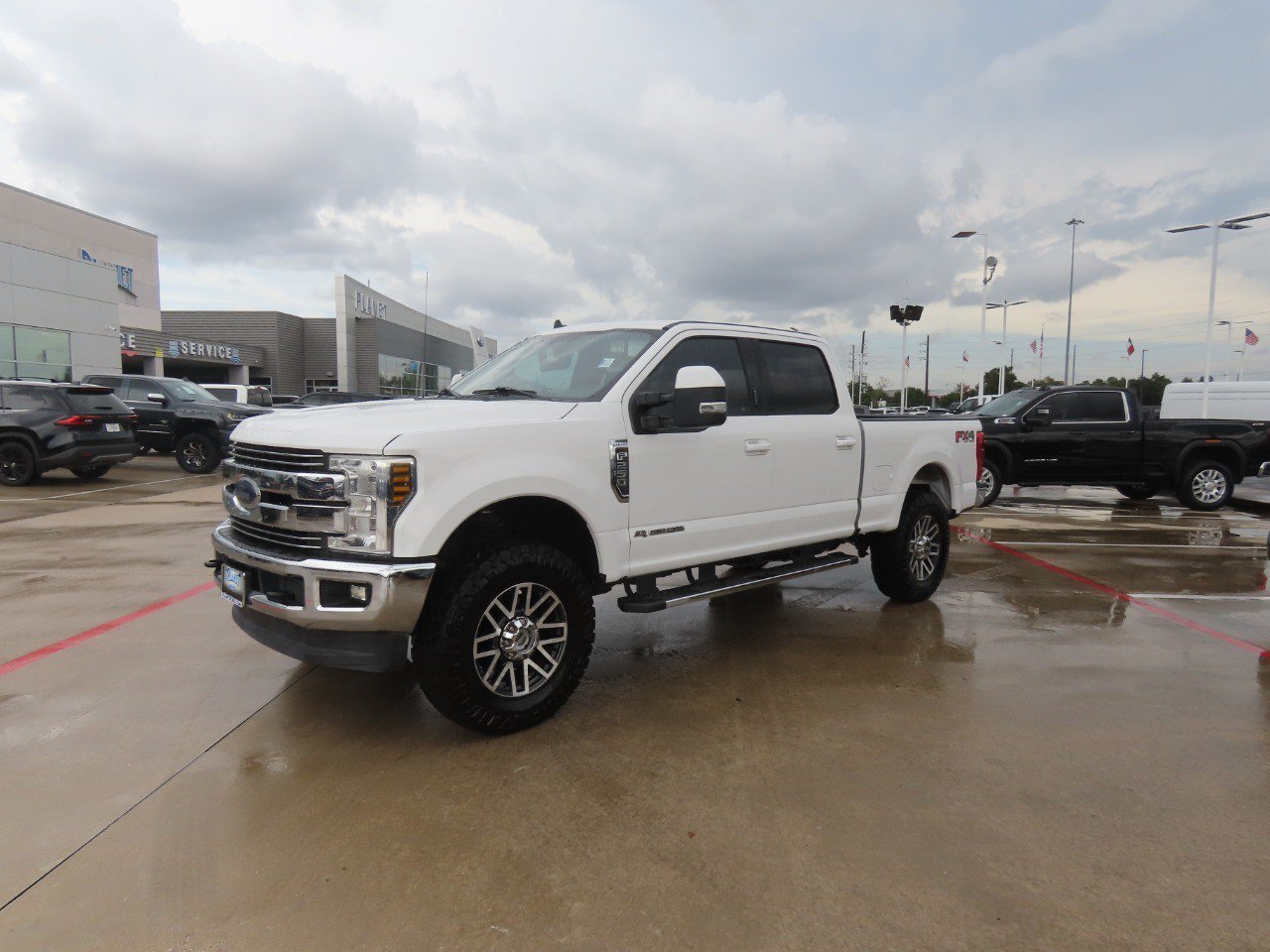 Certified 2019 Ford F250 Lariat w/ Lariat Value Package AWD/4WD image 2