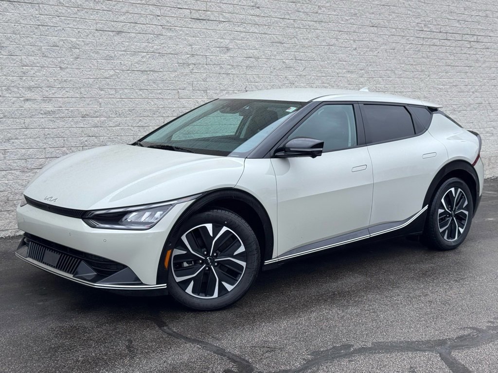 Used 2022 Kia EV6 Wind w/ Wind Technology Package image 8