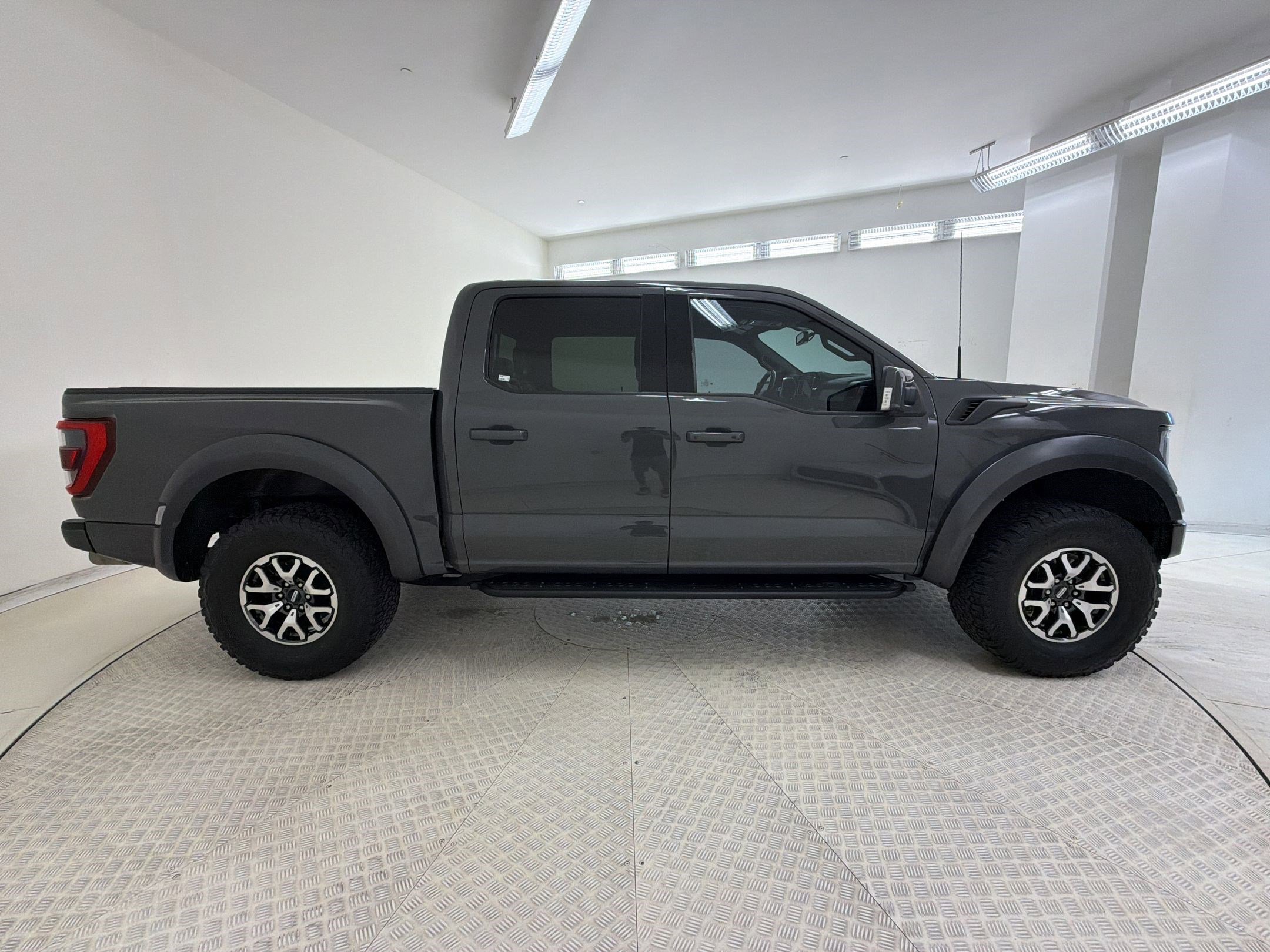 Certified 2021 Ford F150 Raptor w/ Equipment Group 801A High AWD/4WD image 8