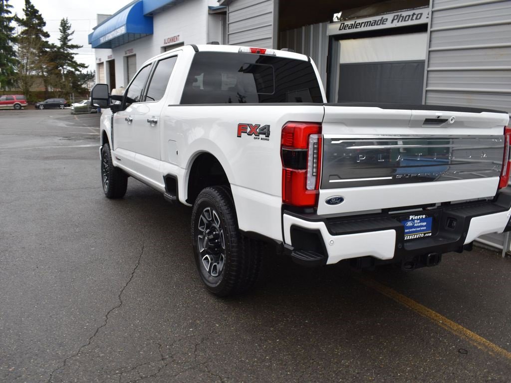 Certified 2024 Ford F350 Platinum w/ FX4 Off-Road Package image 13