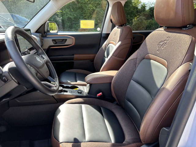 Certified 2025 Ford Bronco Sport Outer Banks w/ Outer Banks Tech Package+ AWD/4WD image 41