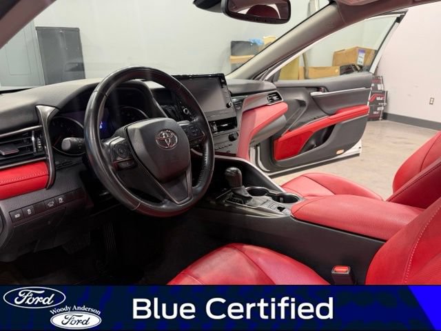 Used 2024 Toyota Camry XSE FWD image 9