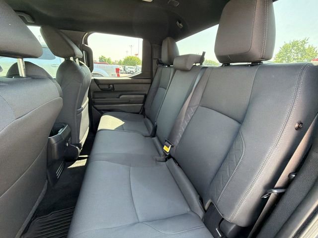 Used 2025 Toyota Tacoma SR5 AWD/4WD image 24