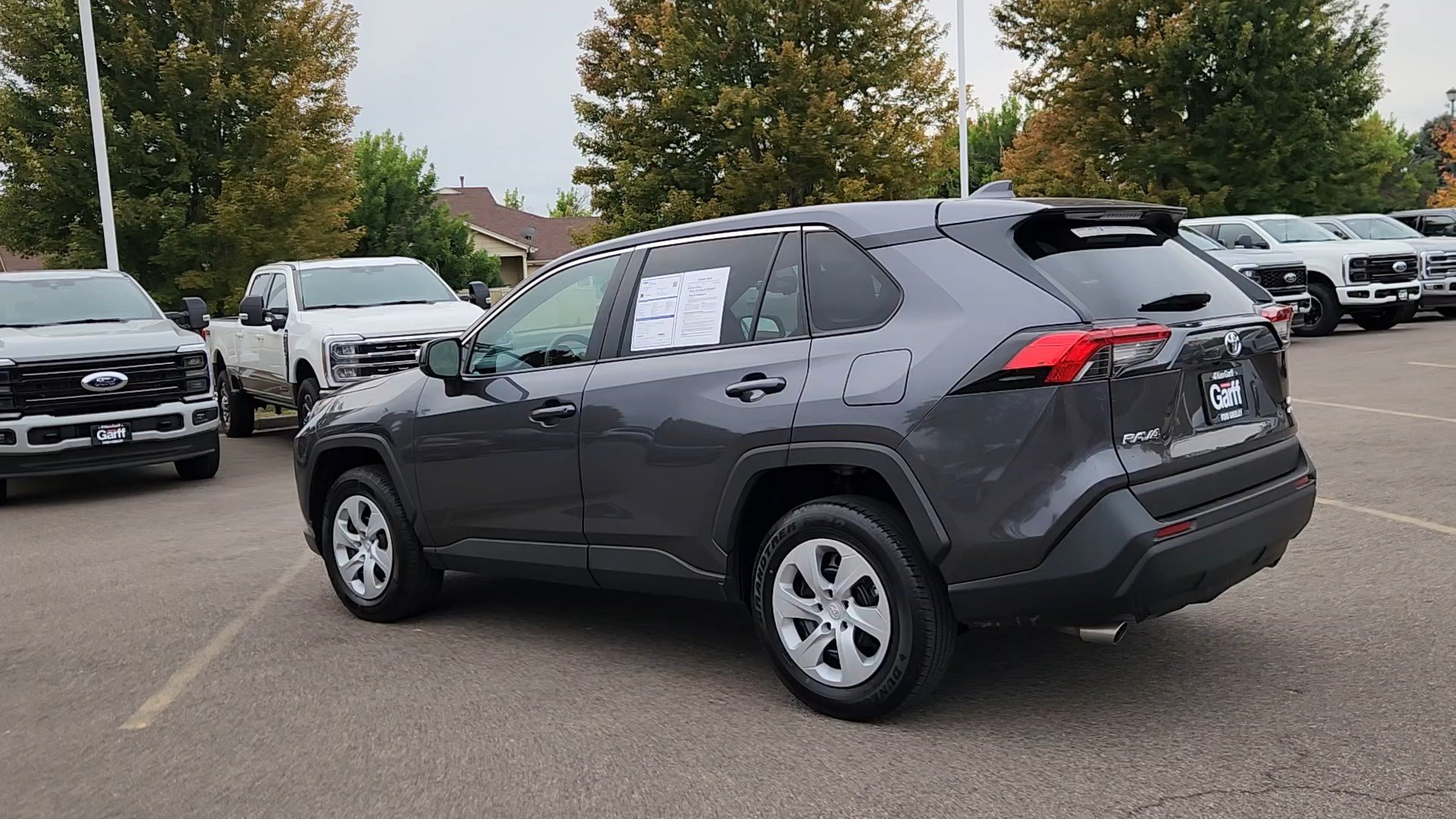 Used 2025 Toyota RAV4 LE AWD/4WD image 22