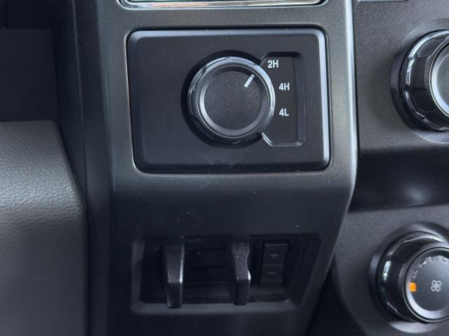 Certified 2022 Ford F350 XLT w/ XLT Value Package image 19