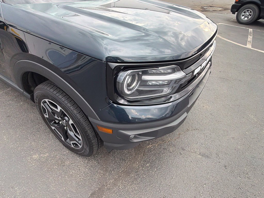 Certified 2022 Ford Bronco Sport Outer Banks w/ Tech Package AWD/4WD image 15