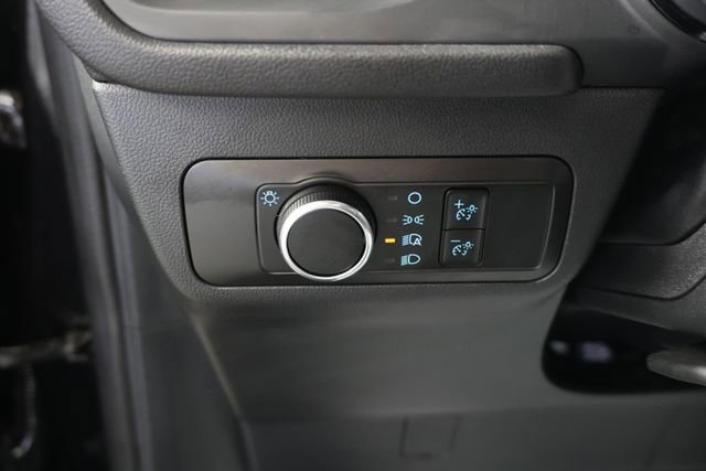 Certified 2025 Ford Escape ST-Line AWD/4WD image 19