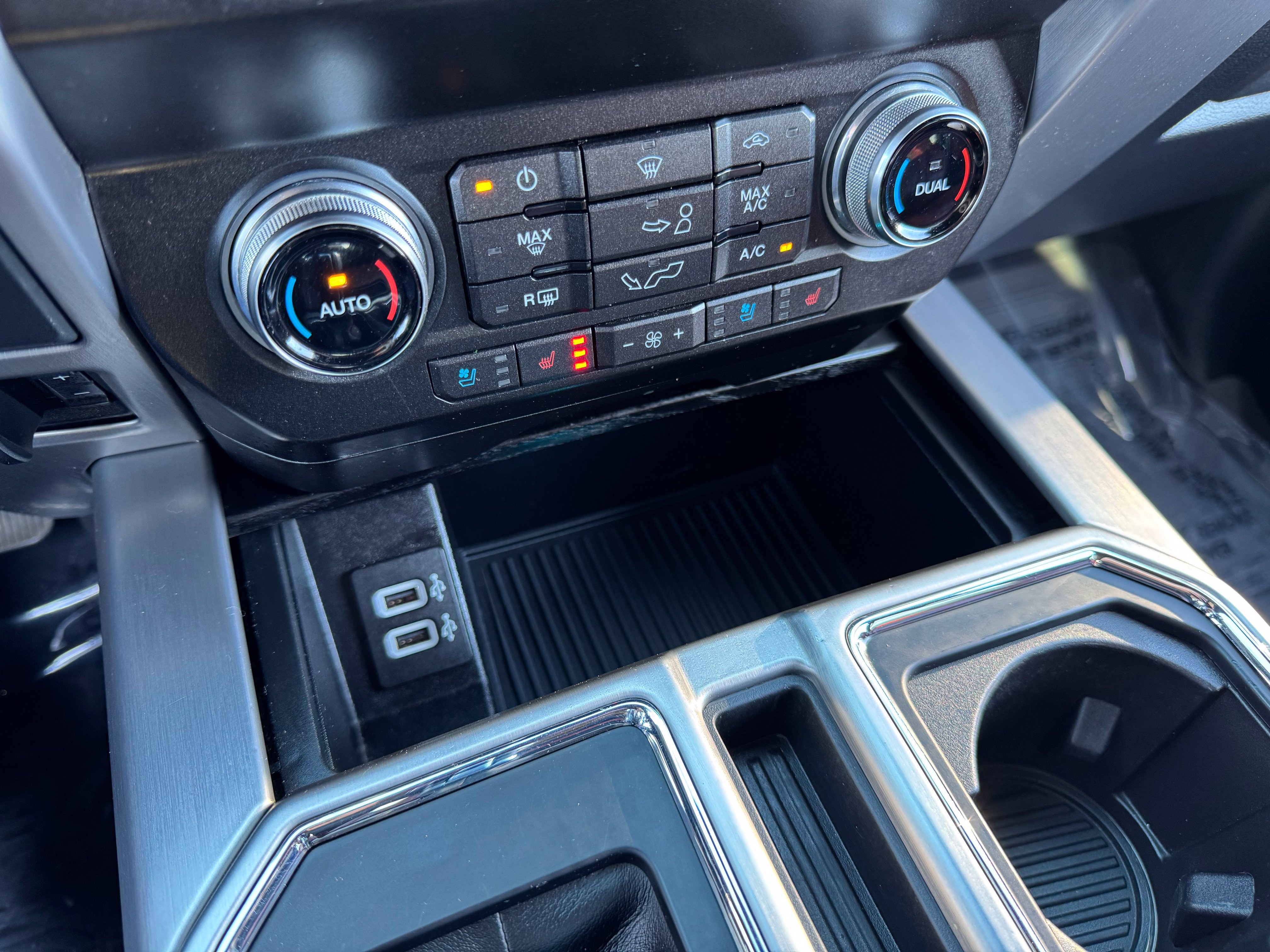 Certified 2019 Ford F150 Platinum w/ Equipment Group 701A Luxury AWD/4WD image 46