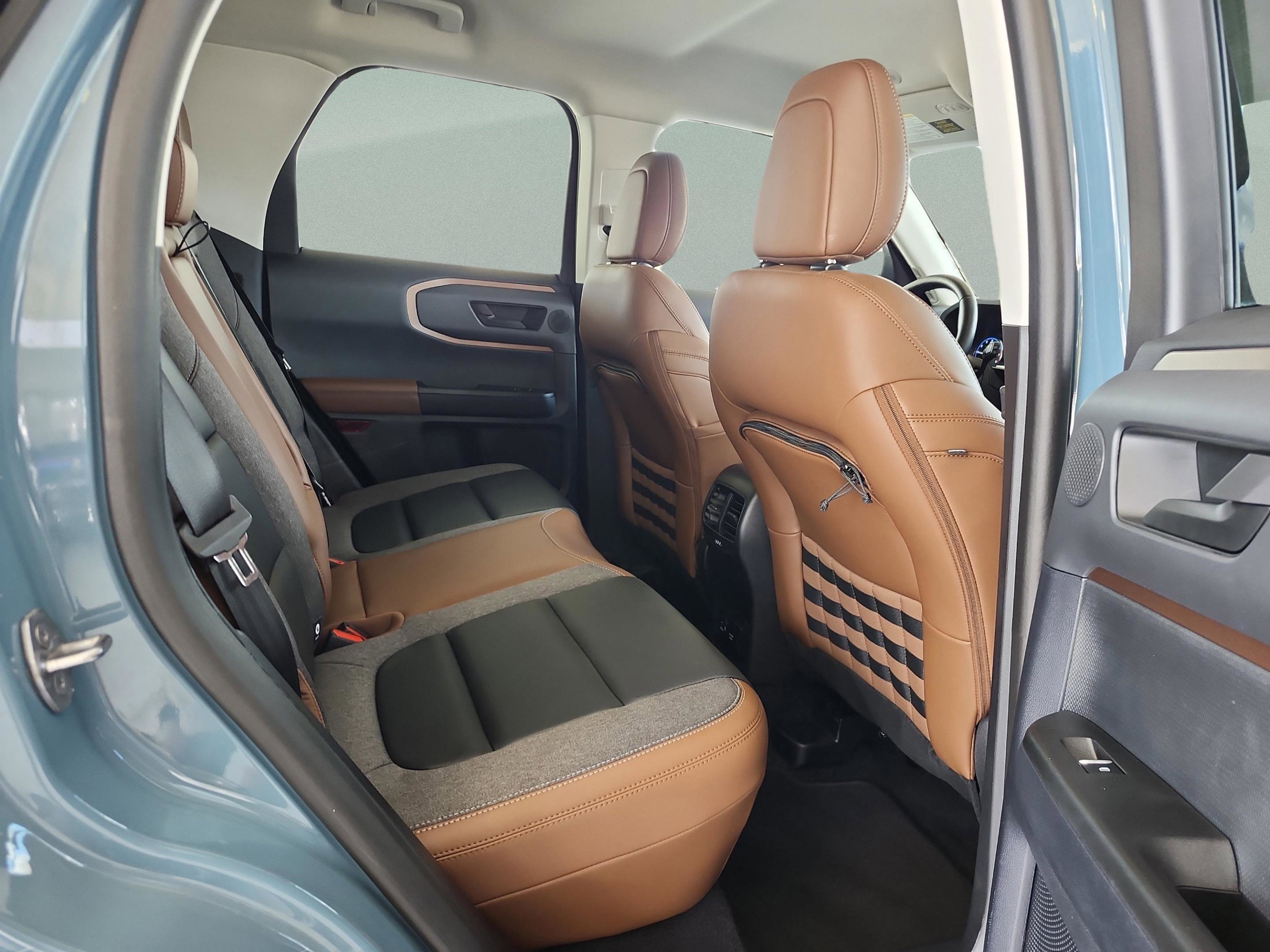 Certified 2023 Ford Bronco Sport Outer Banks w/ Tech Package image 21