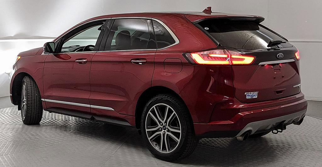 Certified 2019 Ford Edge Titanium w/ Equipment Group 301A AWD/4WD image 4