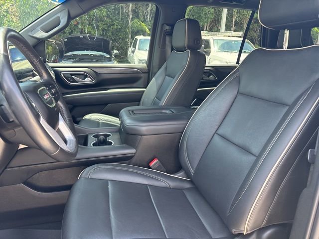 Used 2021 GMC Yukon SLT w/ SLT Premium Package RWD image 6