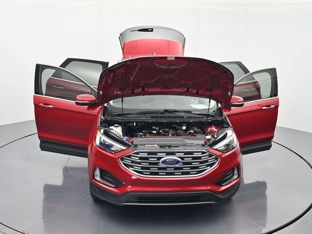 Certified 2022 Ford Edge Titanium AWD/4WD image 45