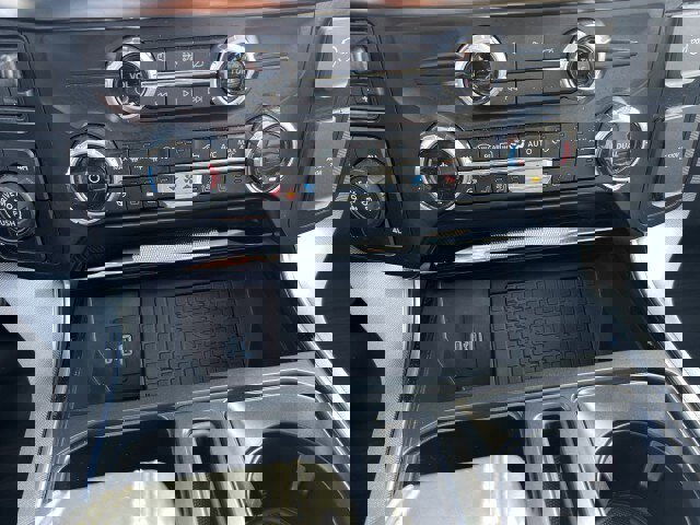 Certified 2023 Ford F150 Platinum w/ Equipment Group 701A High image 13