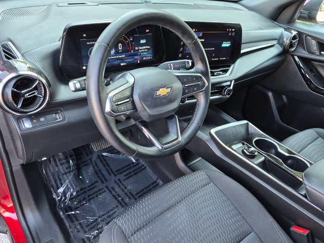 Used 2026 Chevrolet Equinox LT FWD image 11