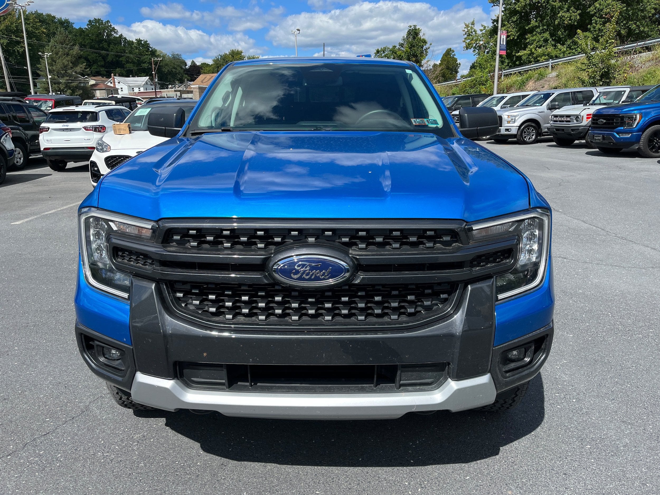 Certified 2024 Ford Ranger XLT w/ FX4 Off-Road Package AWD/4WD image 3