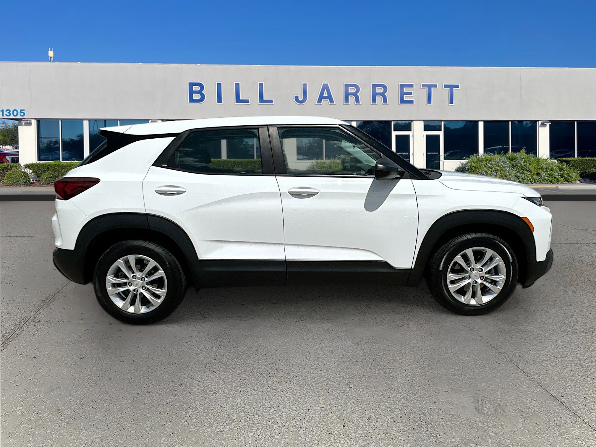 Used 2022 Chevrolet TrailBlazer LS FWD image 8